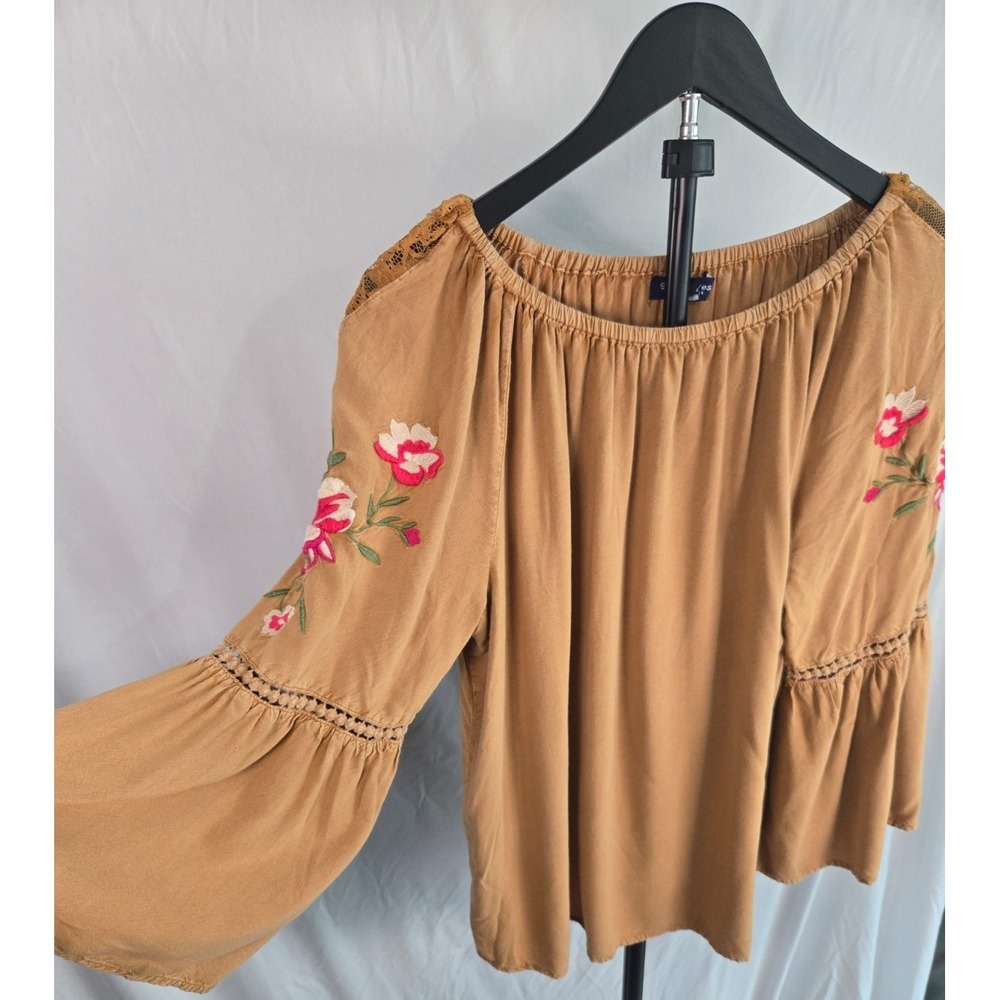 Embroidered Camel Brown Peasant Top Size L Floral 3/4 Bell Sleeve Boho Folk Art